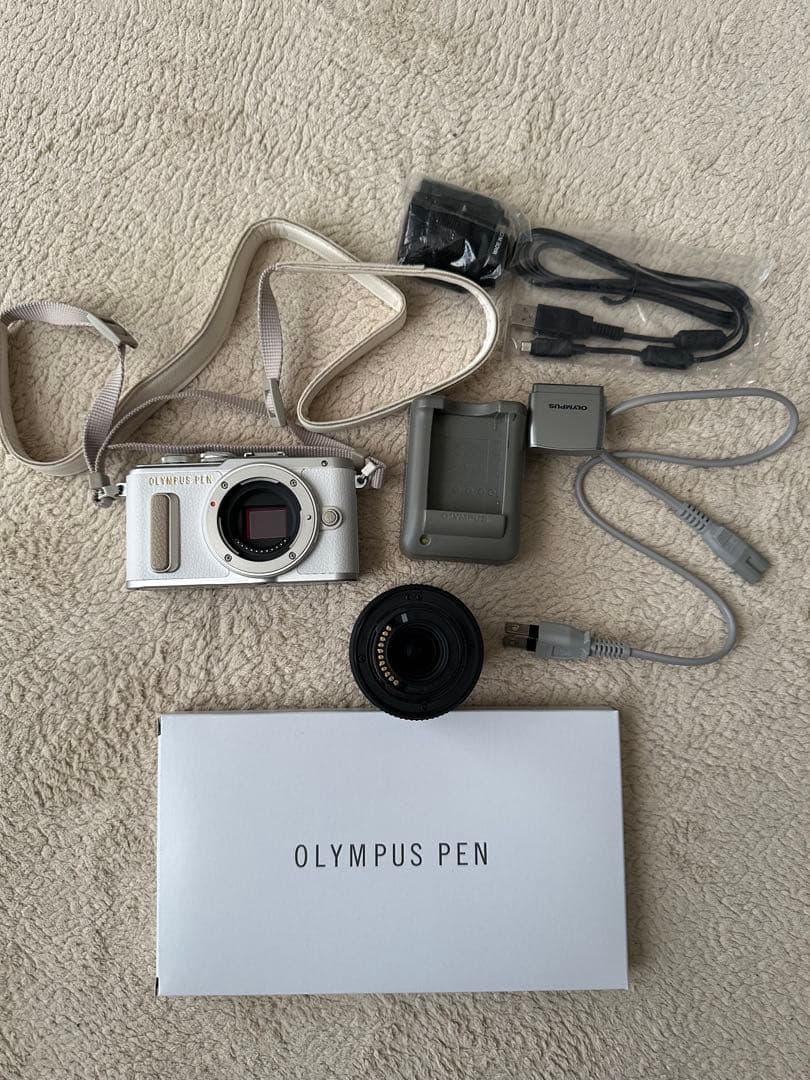 OLYMPUS PEN E-PL8ホワイト ミラーレス一眼