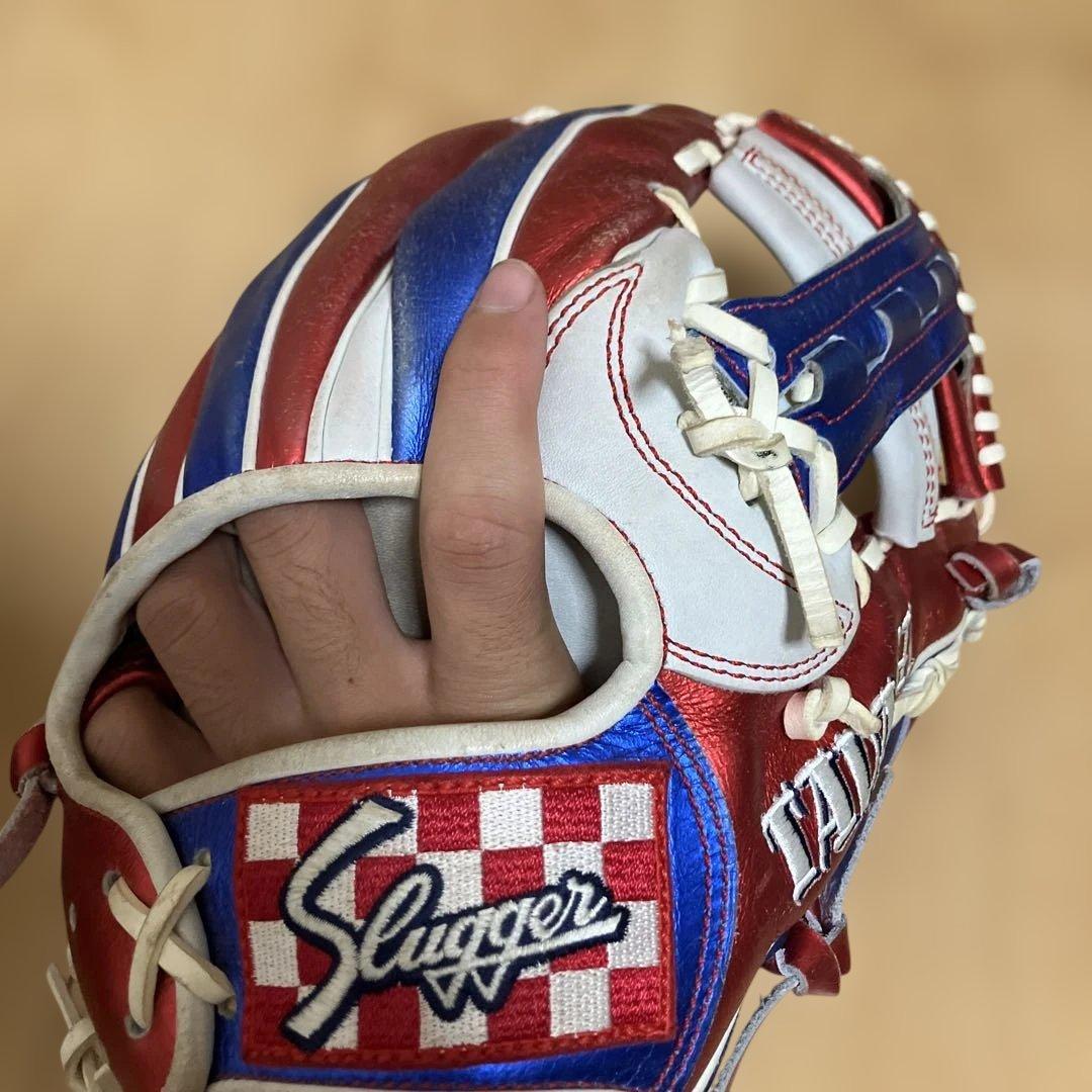 Slugger 野球グローブ 赤青