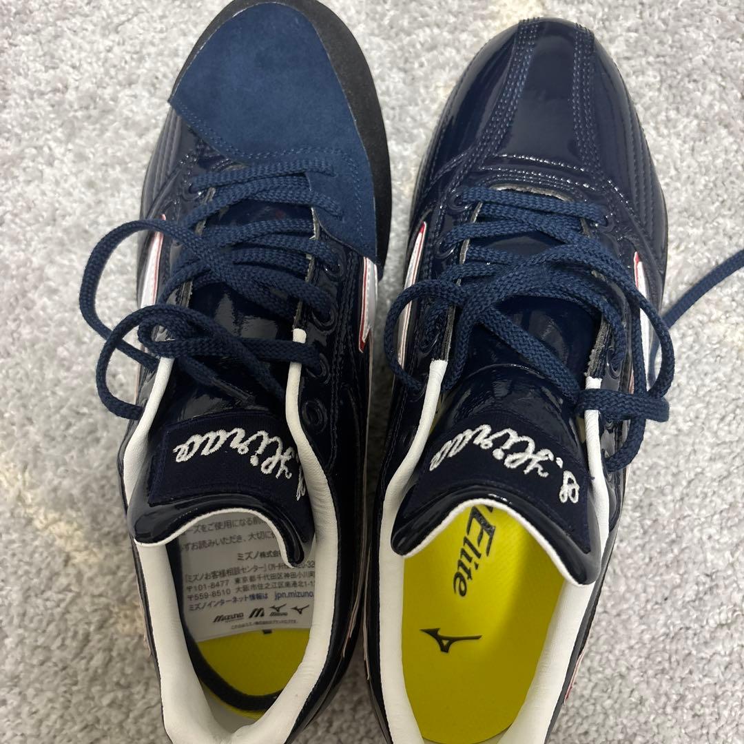 Mizuno グローバルエリートスパイク ネイビー　　左投手用　新品