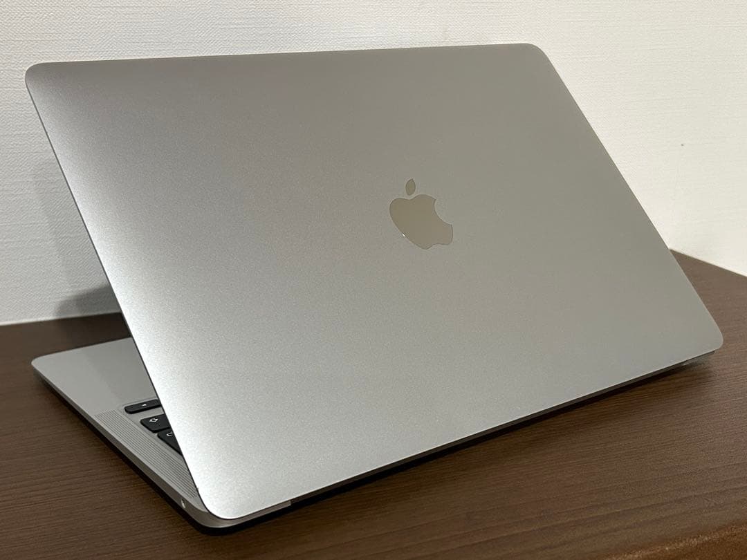 MacBook Air M1 SSD 256GB バッテリー89％　Office