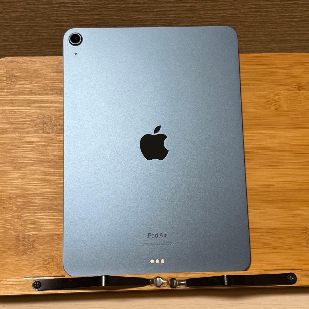 Apple iPad Air 5世代 256GB ブルー