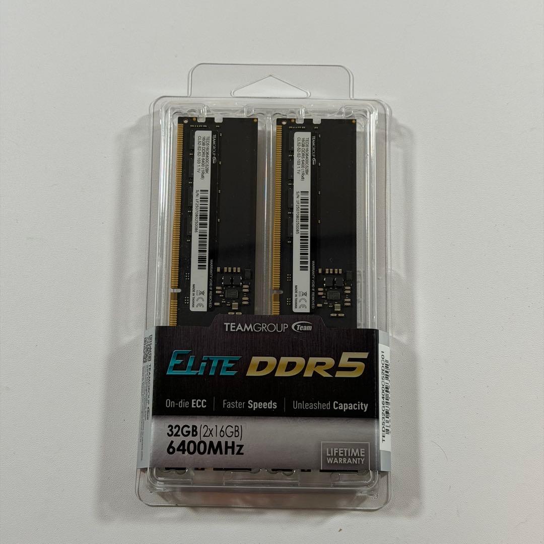 【新品未開封】Team DDR5-6400 32GBメモリ（16GBx2）