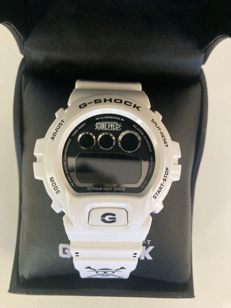 G-SHOCK ワンピースコラボ　ホワイト
