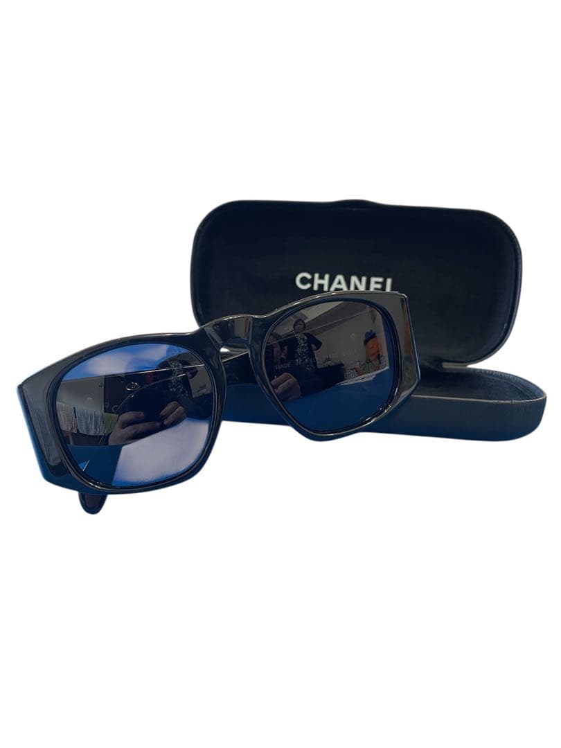 【美品】CHANEL ブラック サングラス キルティング　ゴールド