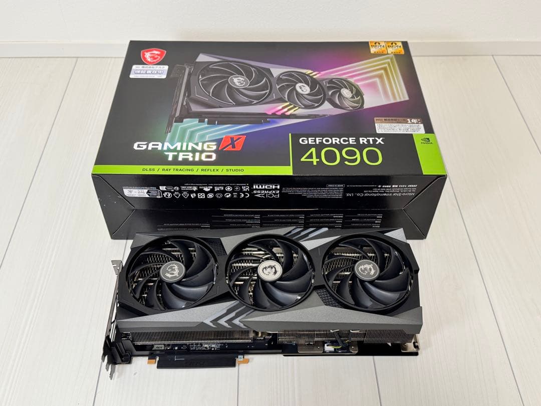 MSI GeForce RTX 4090 Gaming X Trio 本体