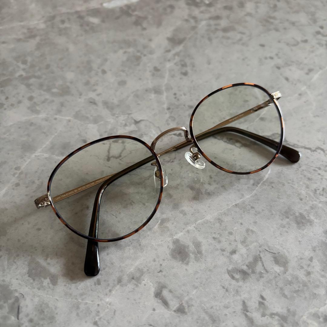 JINS ブルーライトカットメガネ