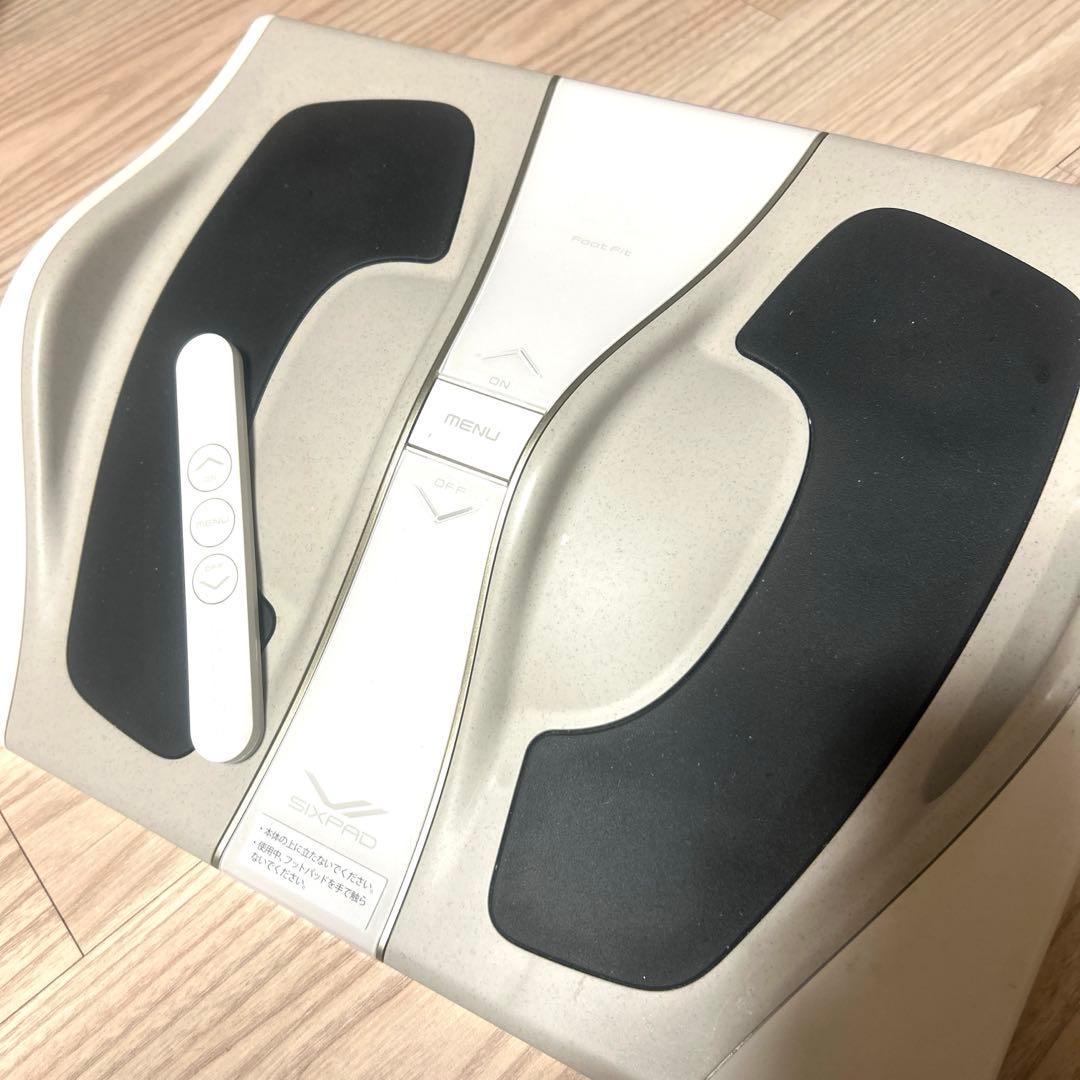 《最新モデル》 シックスパッド フットフィット 3 SIXPAD