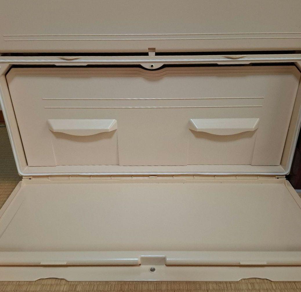 ①　タッパーウェア　チェスト　ワイド　1点