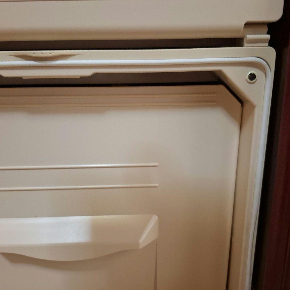 ①　タッパーウェア　チェスト　ワイド　1点