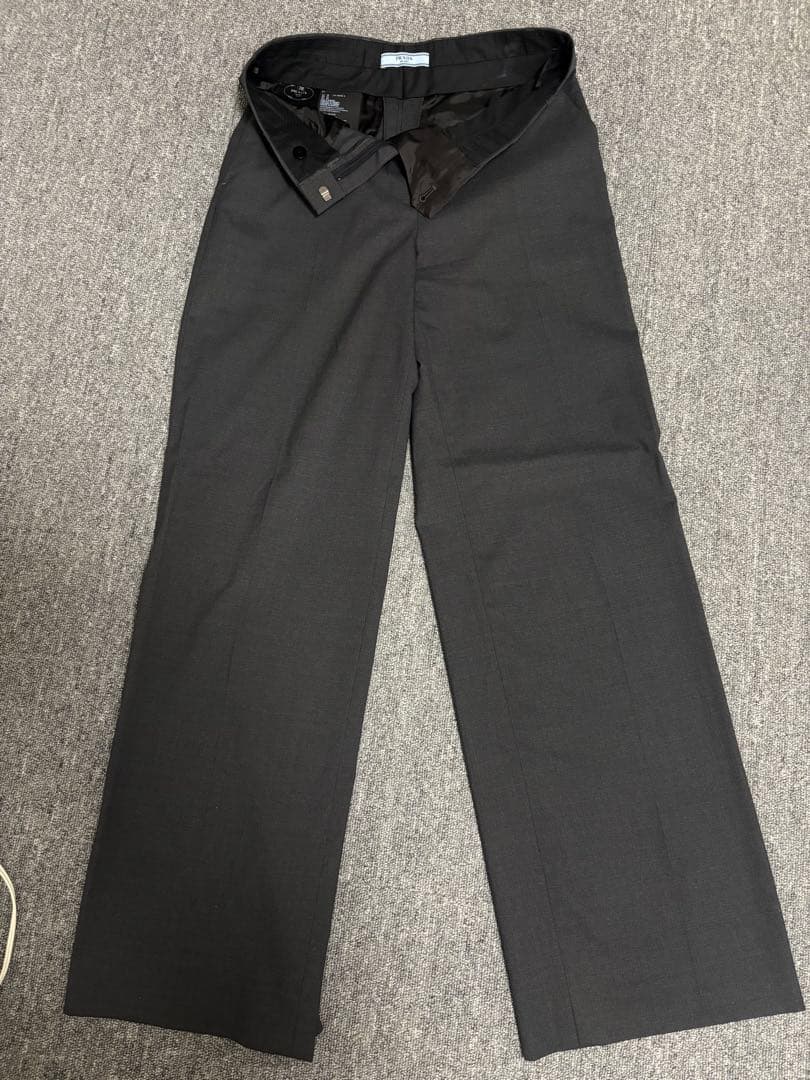 prada スラックス ミウッチャ・プラダ