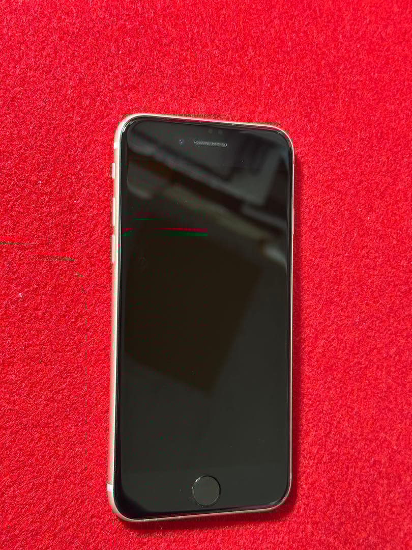 【1443】iPhone SE3第3世代スターライト 64GB simフリー