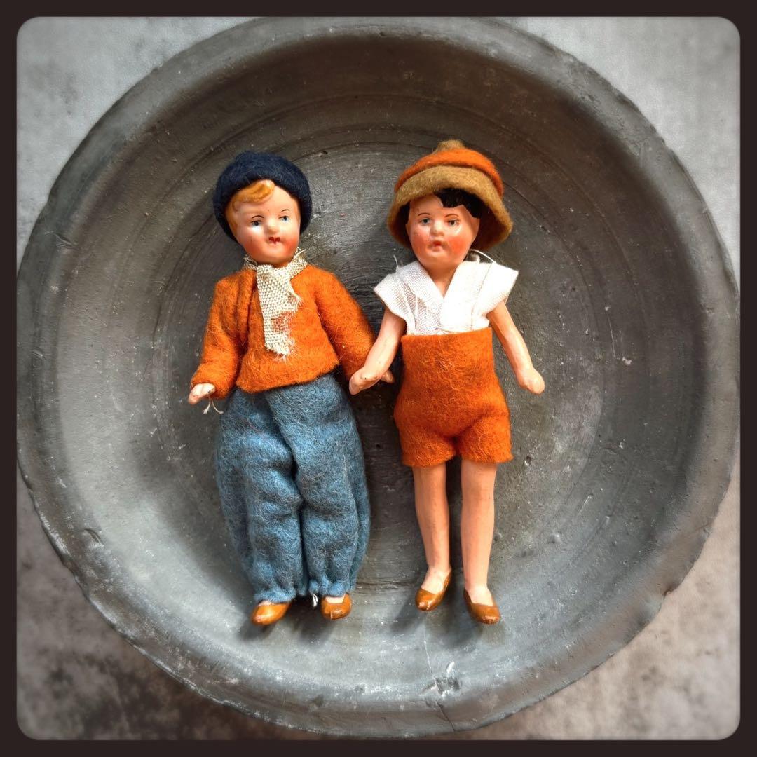 ヴィンテージ 小さな兄妹のビスクドール　２体セット ドールハウスドール