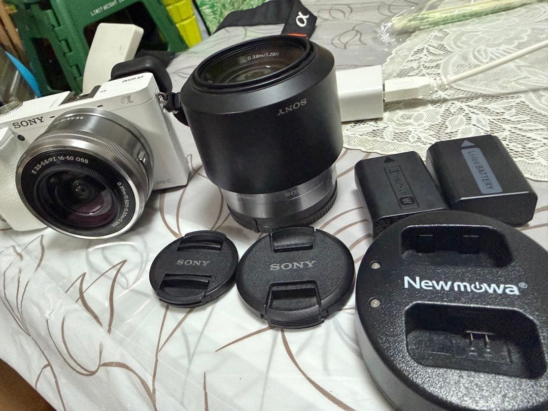 SONY a 6000 白！ レンズや、その他諸々付属品