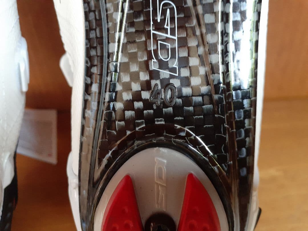 【新品】SIDI　WIRE 2 CARBON　ホワイト/ホワイト　サイズ40