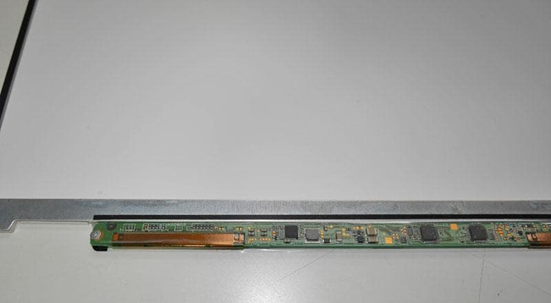 12.1インチ　液晶パネル　LTD121EWEK（NRL75-DEWEL11A）