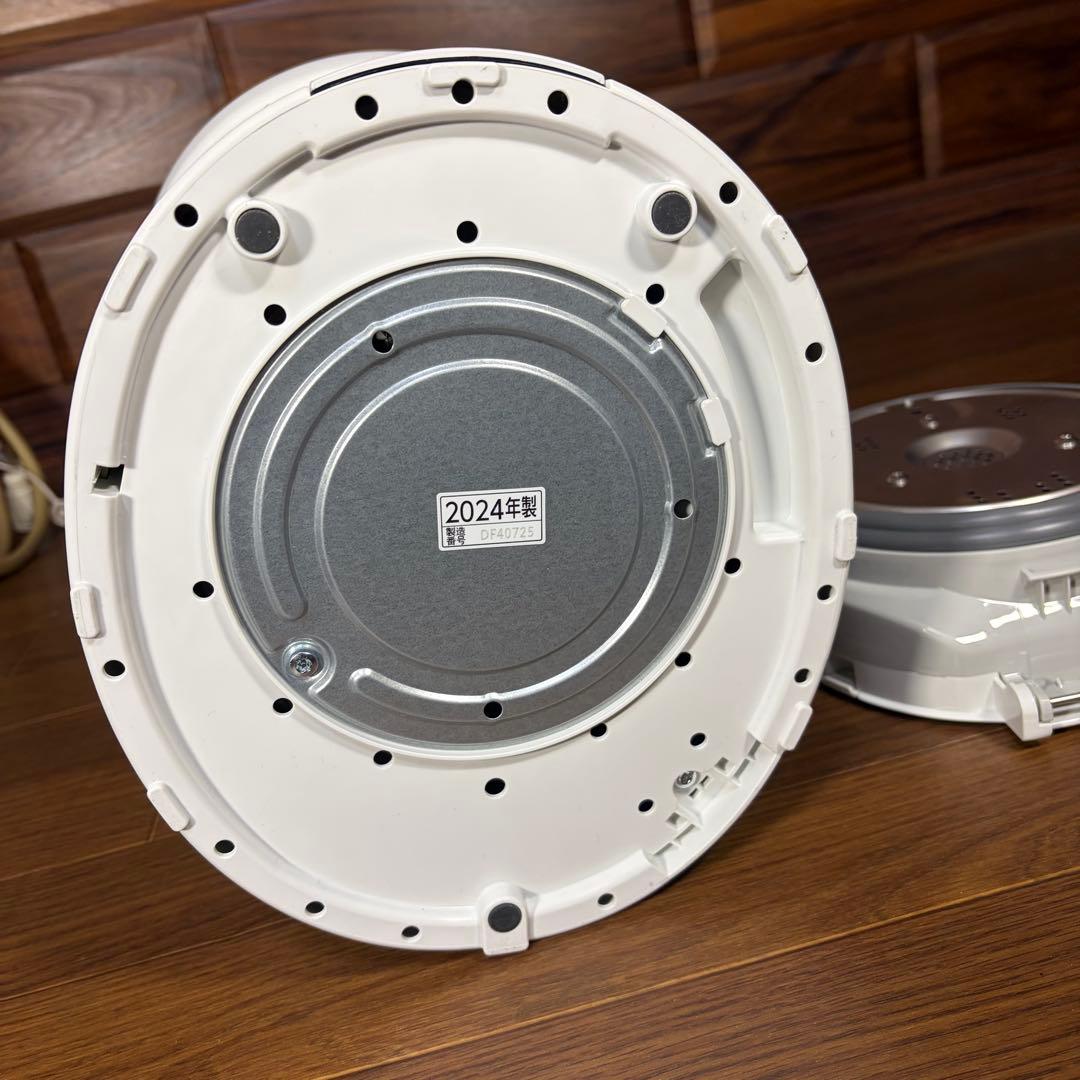 【新品未使用】 象印 スチーム式加湿器 EE-DE35-WA ZOJIRUSHI