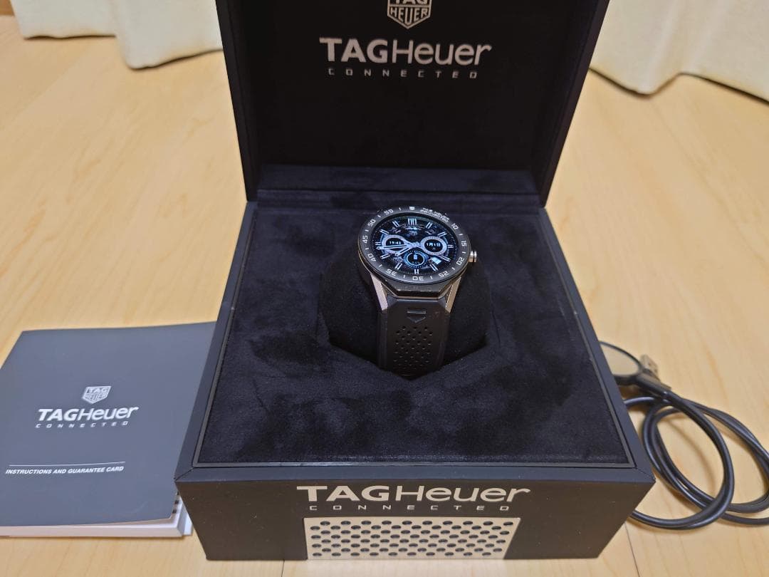 TAG HEUER Connected スマートウォッチ