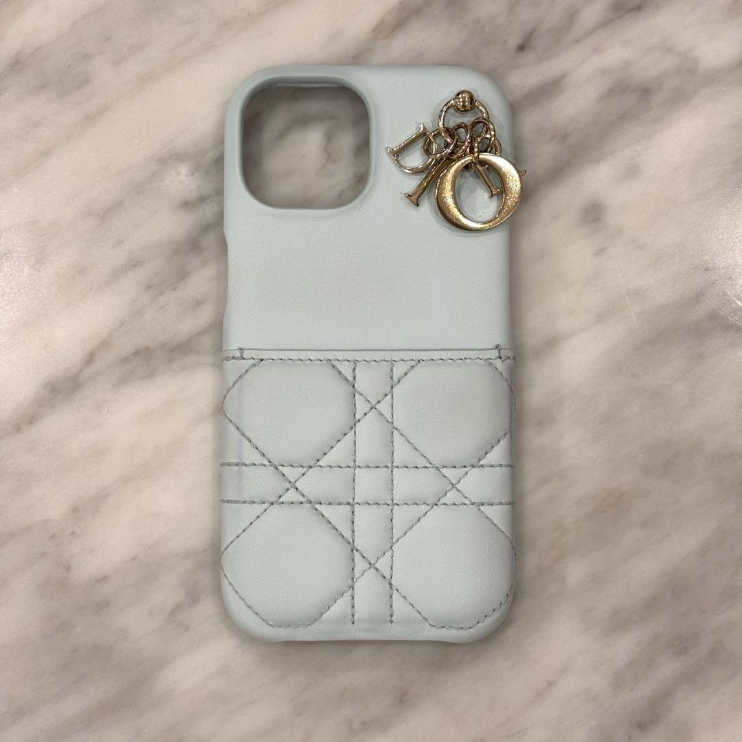 【日本限定】LADY DIOR IPHONE 15ケース カナージュ ラムスキン