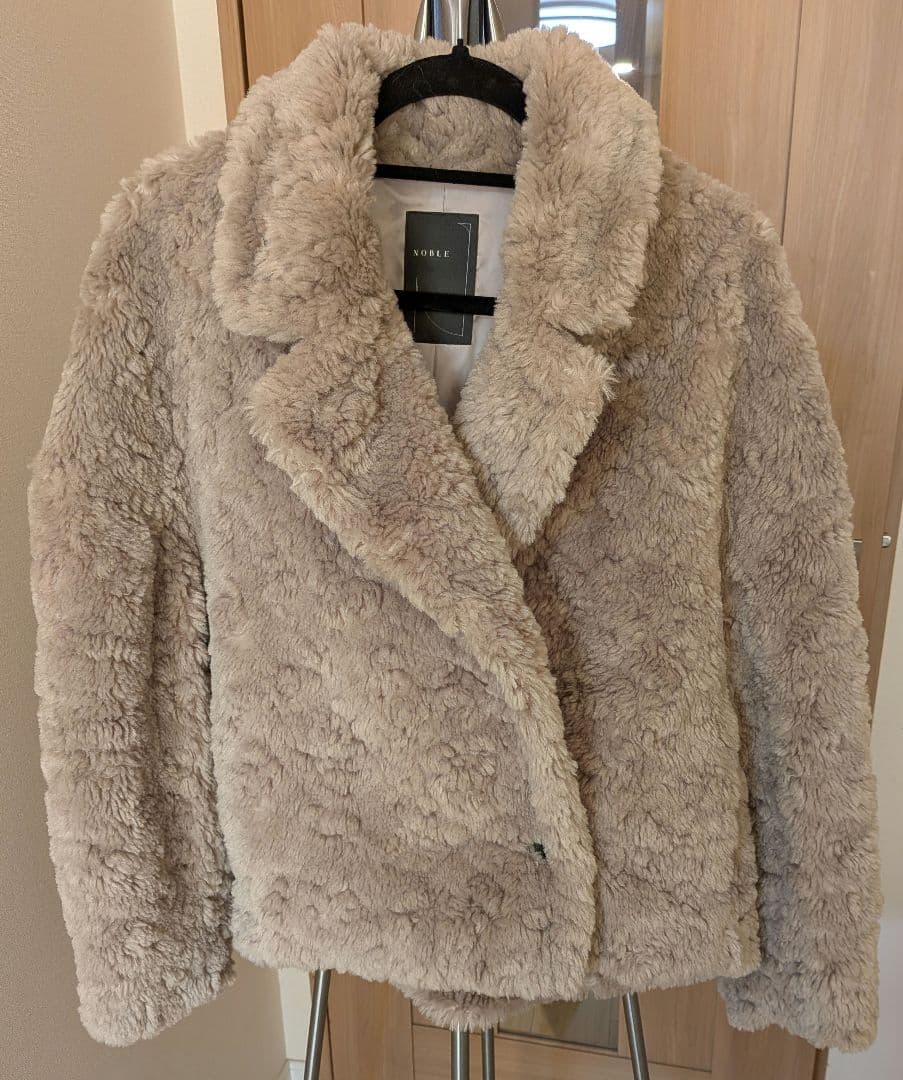 ★専用★NOBLE　リッチフェイクボアショートコート