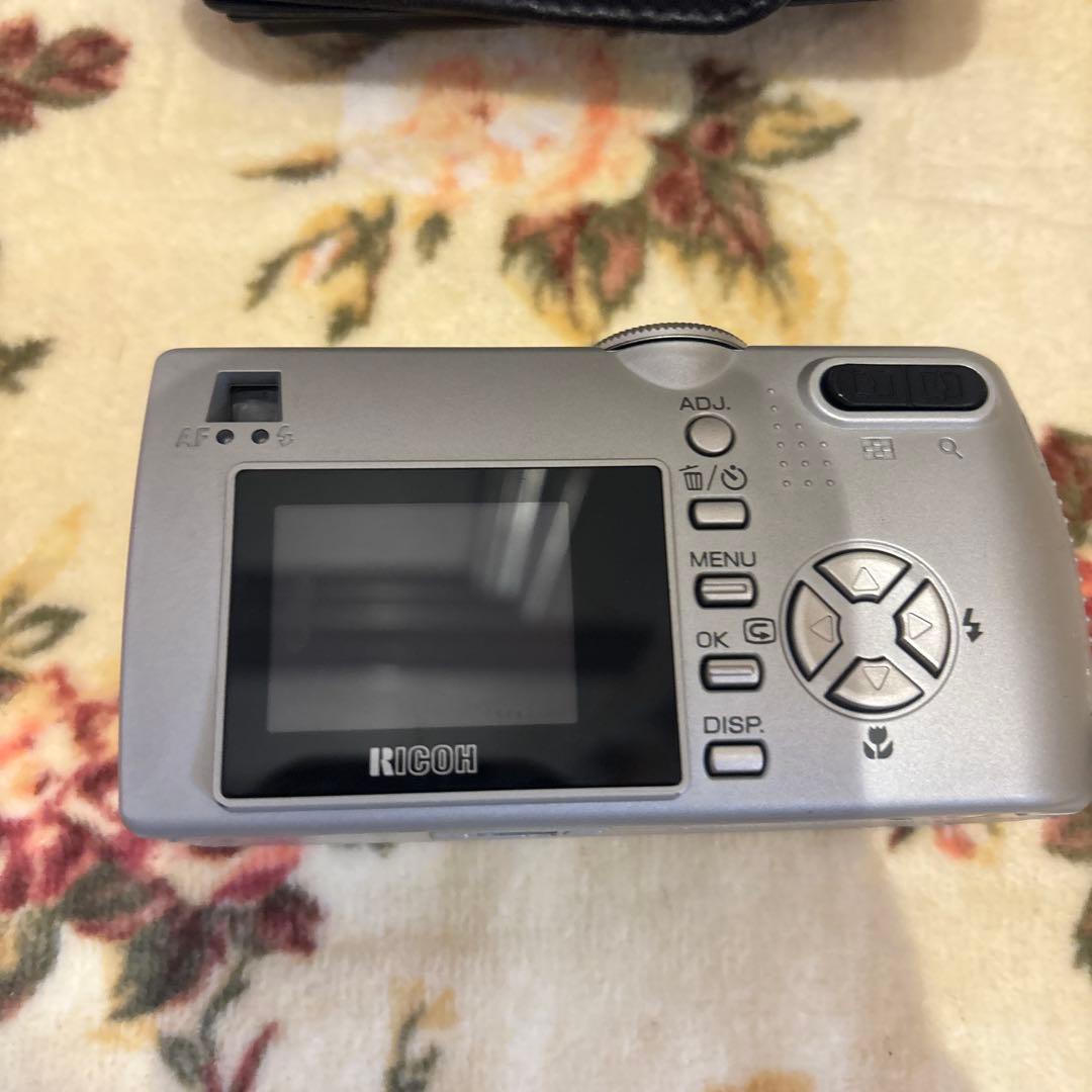 デジカメRICOH