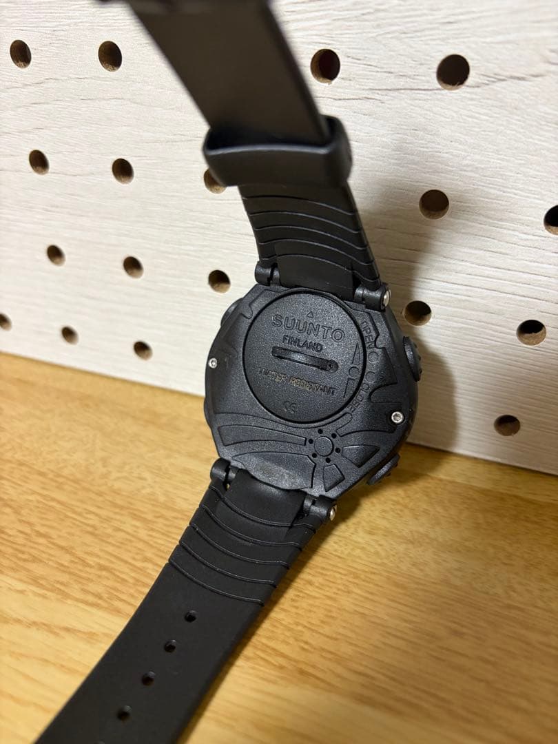 SUUNTO VECTOR ミリタリーグリーン