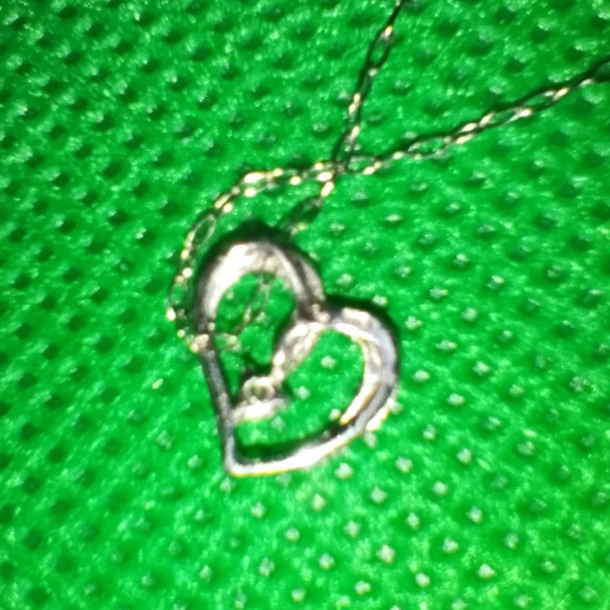 K18WG 　ハートダイヤモンドネックレス