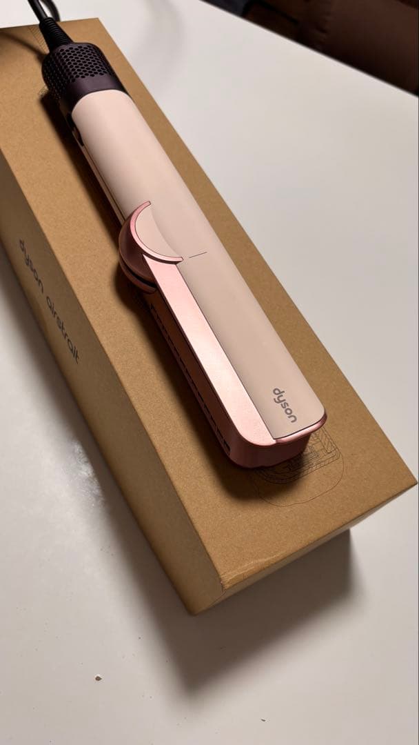 dyson airstrait ダイソン エアストレート ピンク