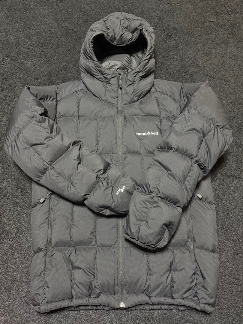 mont-bell ネージュダウンパーカー