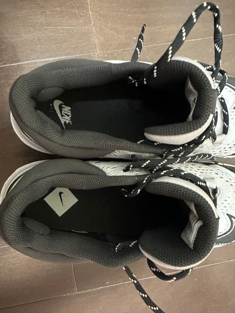 格安　Nike DJ6521-004 スパイク US 9 グレー/ブラック