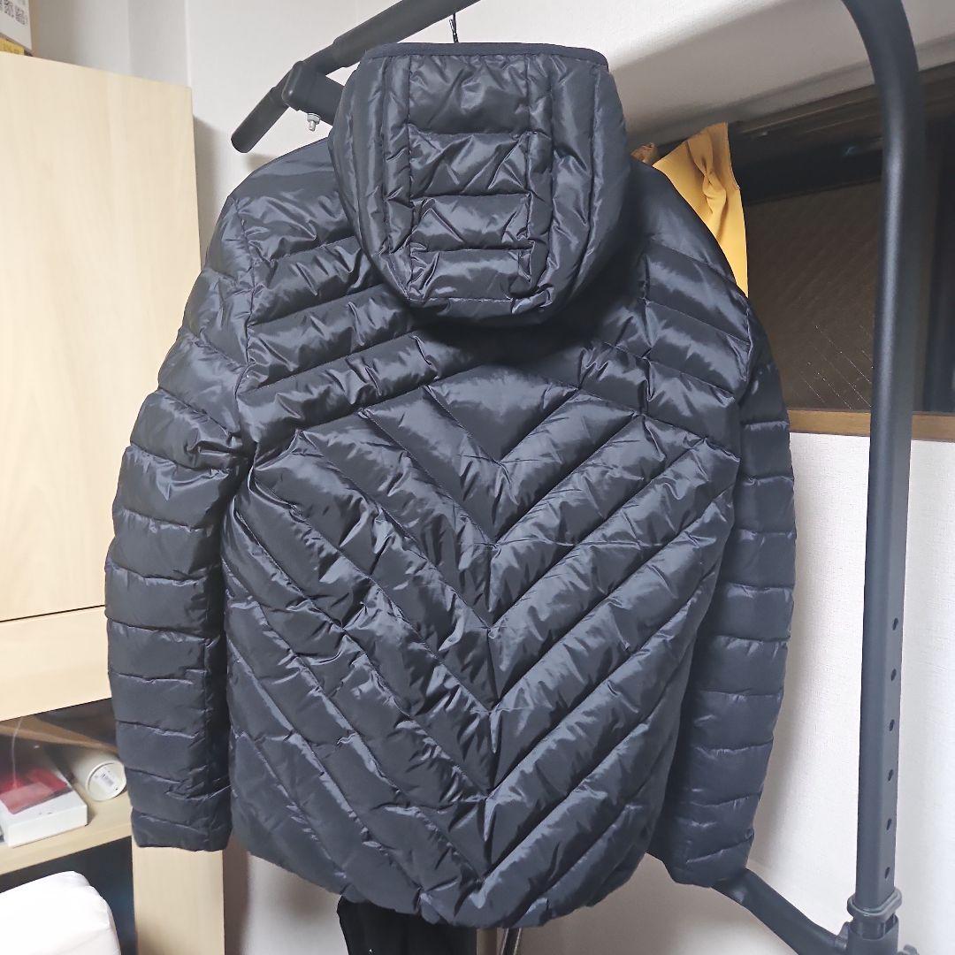 EA7 ブラックダウンジャケット