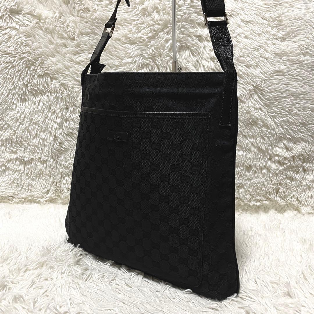 【美品】GUCCI グッチ　ショルダーバッグ　キャンバス　ブラック　黒　大容量