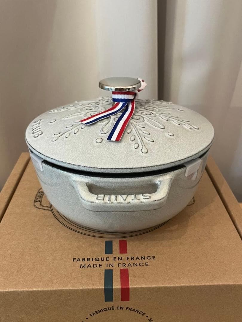 【新品】ストウブ staub ワナベ S スノーフレーク カンパーニュ