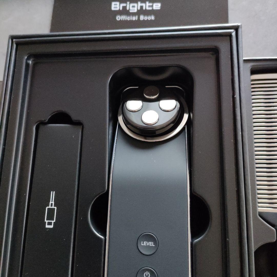 ブライトエレキリフト 美顔器 本体とコーム付き