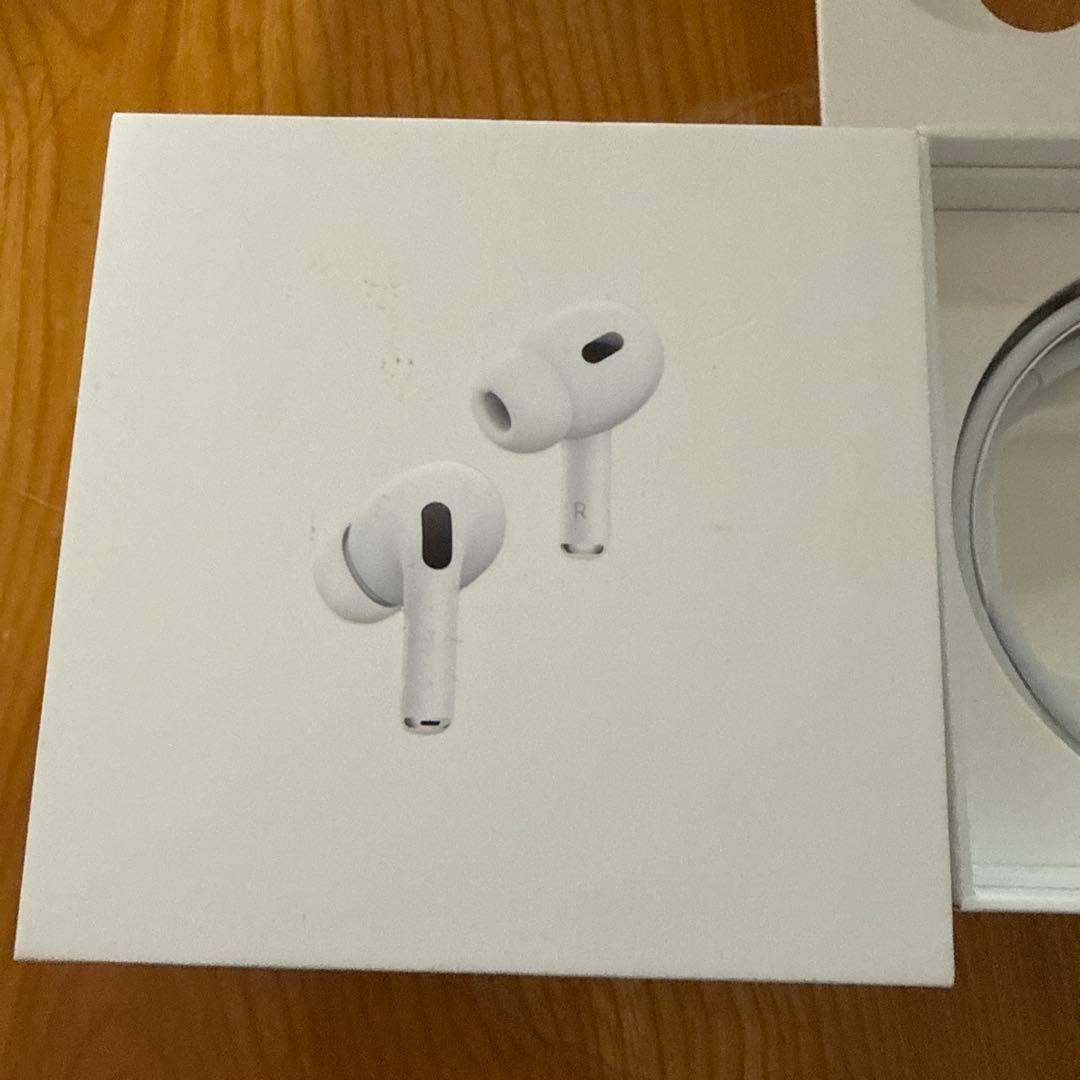 AirPods Pro 本体 ホワイト 充電ケーブル付