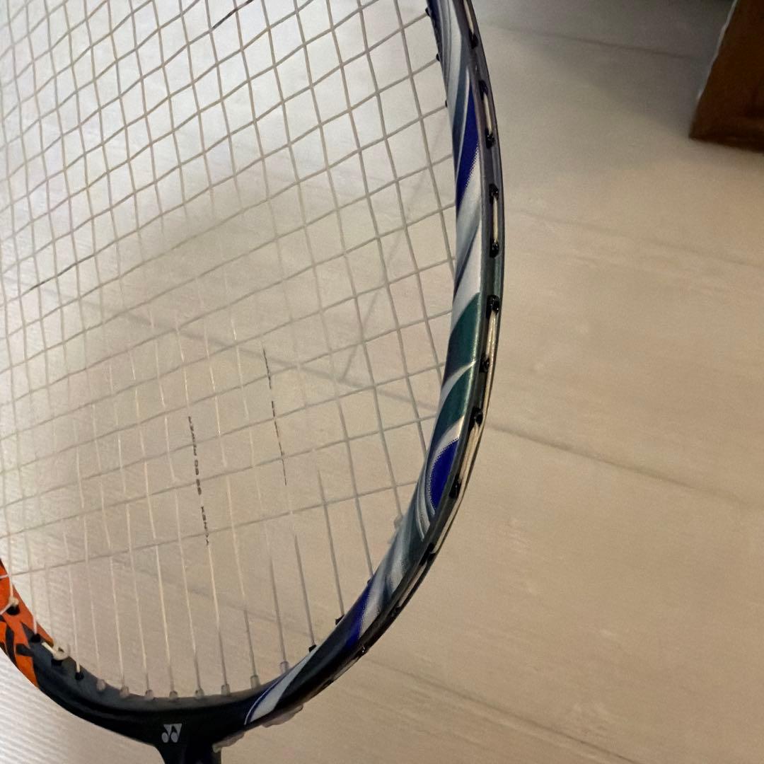 は*ま様 バドミントンラケット ストリング入り