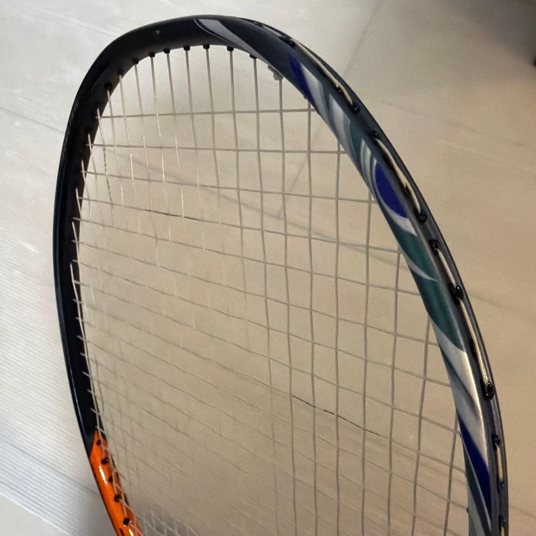 は*ま様 バドミントンラケット ストリング入り