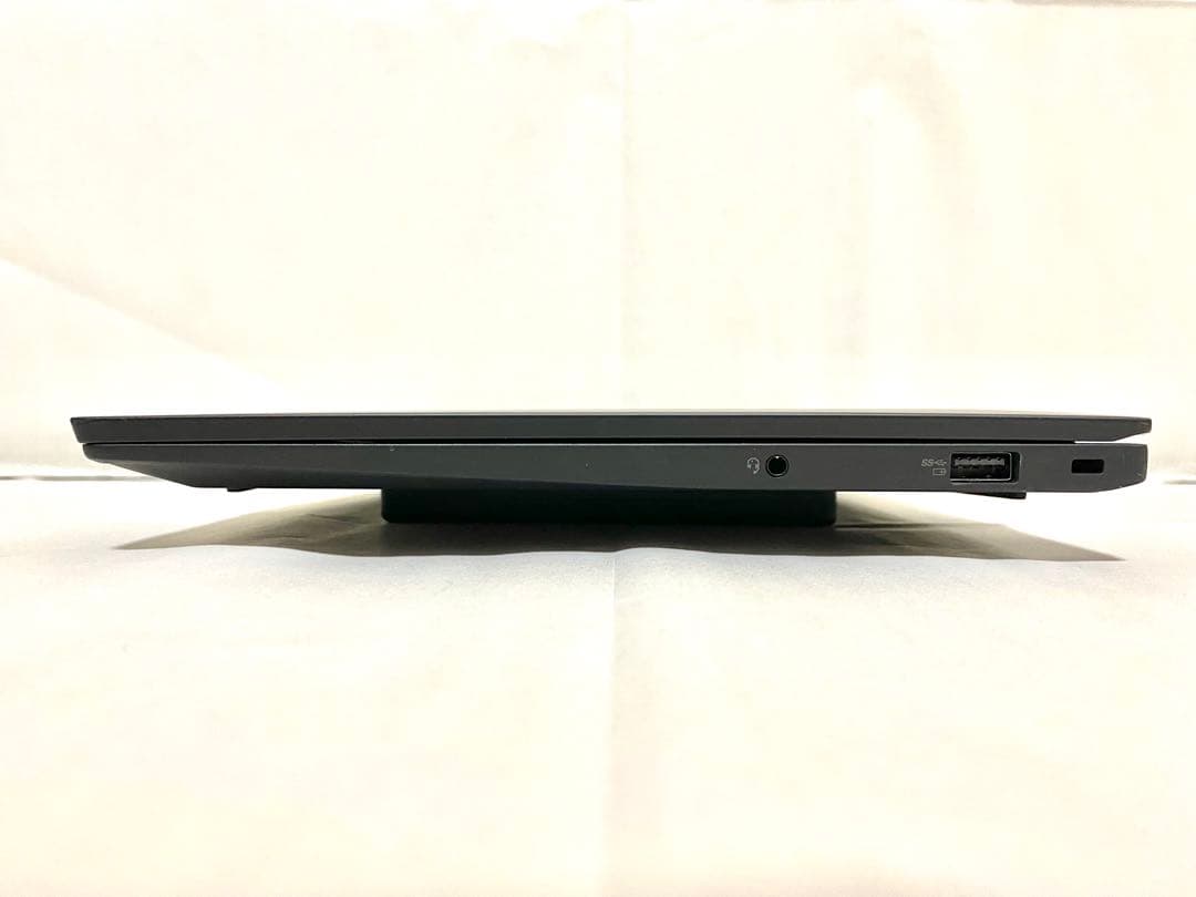 Office付き‼️ LENOVO　X1 Carbon Gen10　ノートパソコン