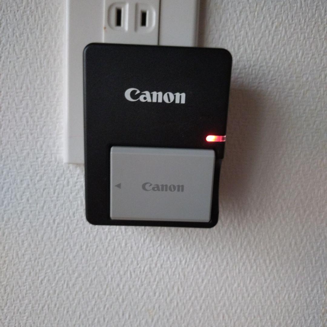 難あり※Canon KISS X2 一眼レフ 充電器 ROM 説明書付属品あり