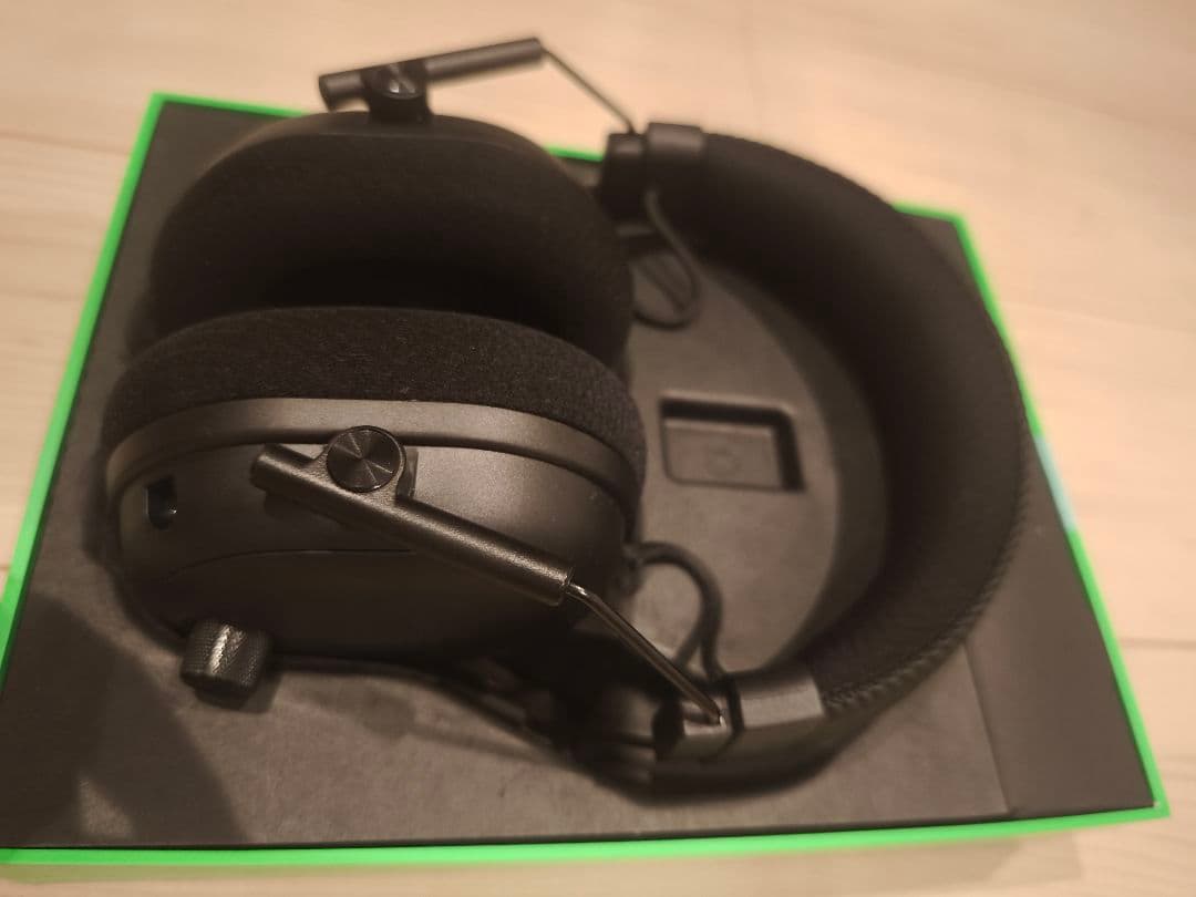 Razer BLACKSHARK V3 PRO ワイヤレスヘッドセット