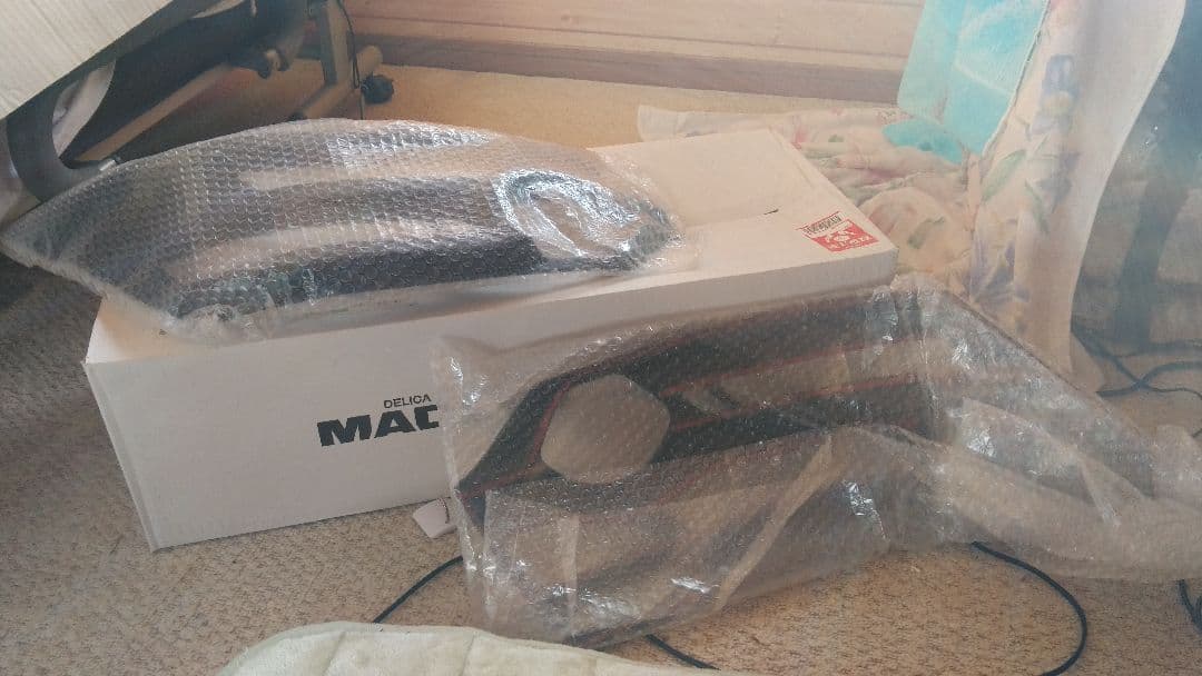 ＜価格20700円＞MADLYS ヘッドライトプロテクター