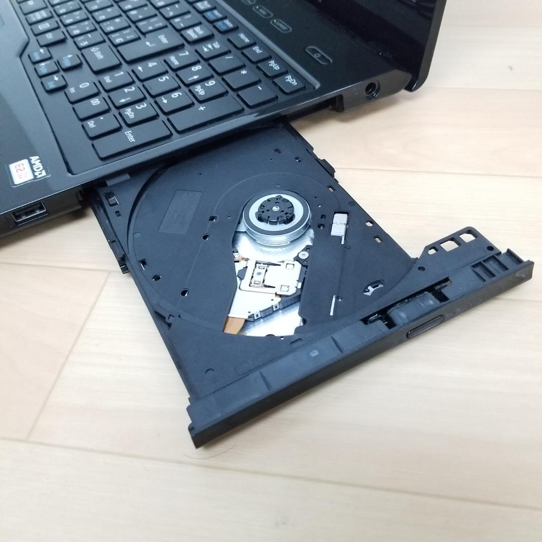 期間限定 新品SSD Win11 DVD再生可 ノートPC 富士通(E0606