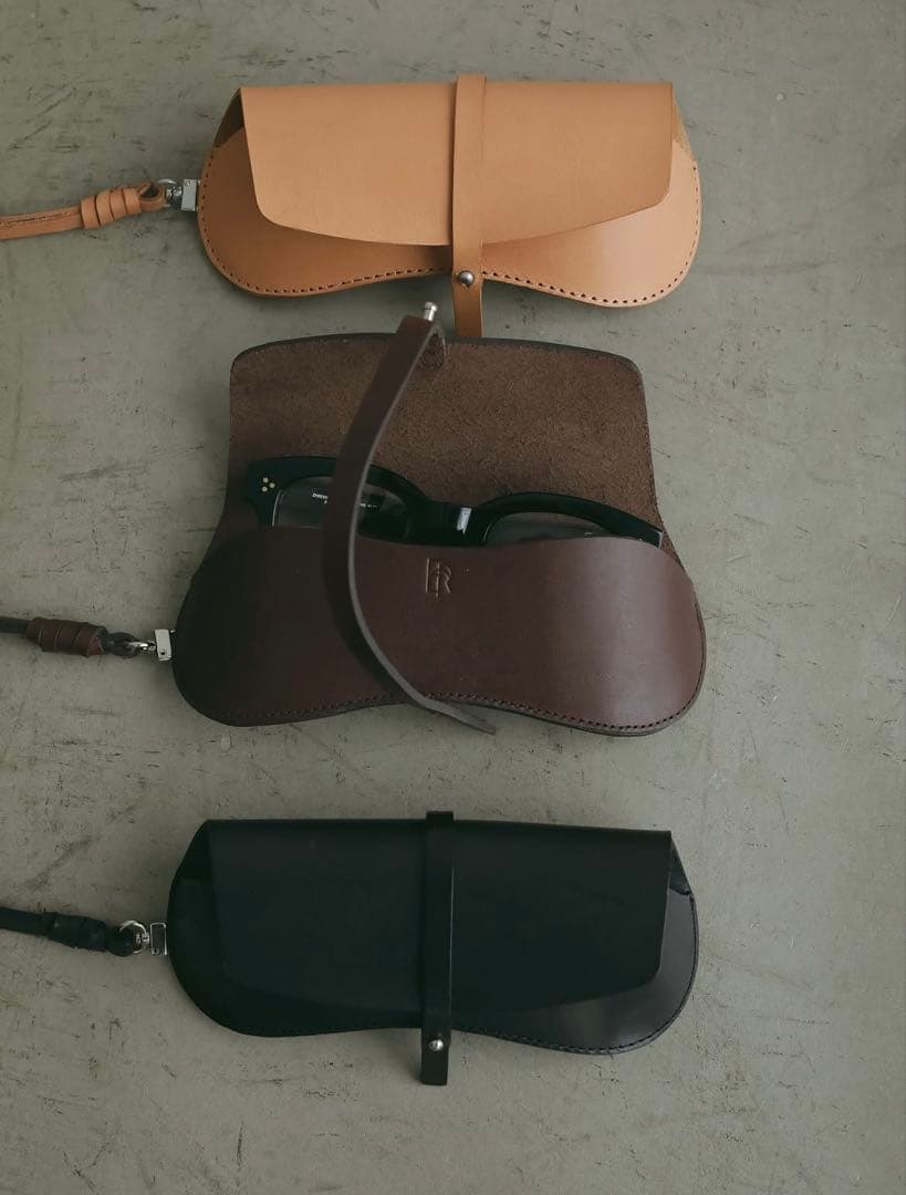 エトレ タンドレザーサングラスケース新品ブラウン