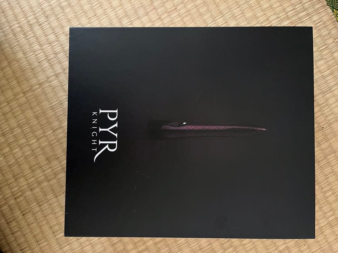 PYR KNIGHT 美顔器 ブラック