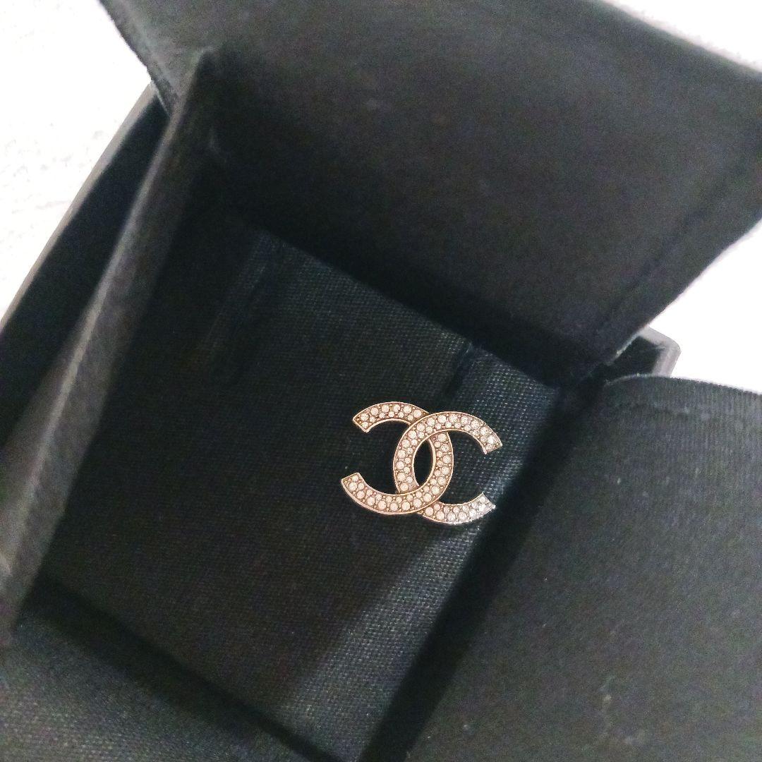 シャネルピアス片耳　美品