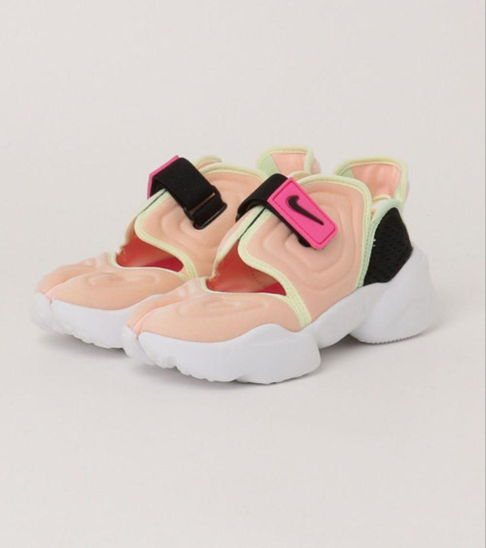 美品 NIKE アクアリフト 24.5cm