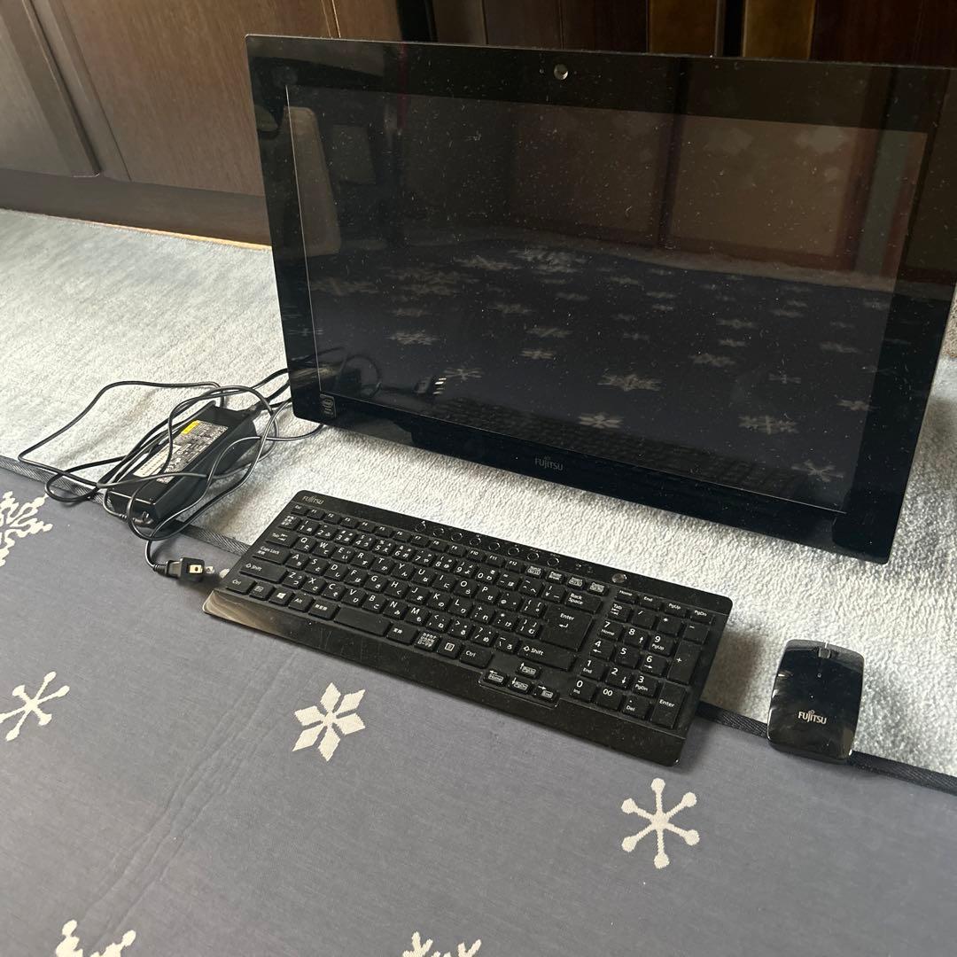 FMV ESPRIMO WH77/M 2013年10月発表モデル