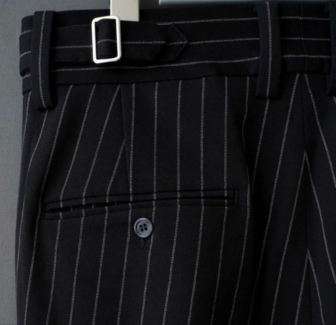 新品　定価以下SHIKITARI STRIPE FLARE SLACKS