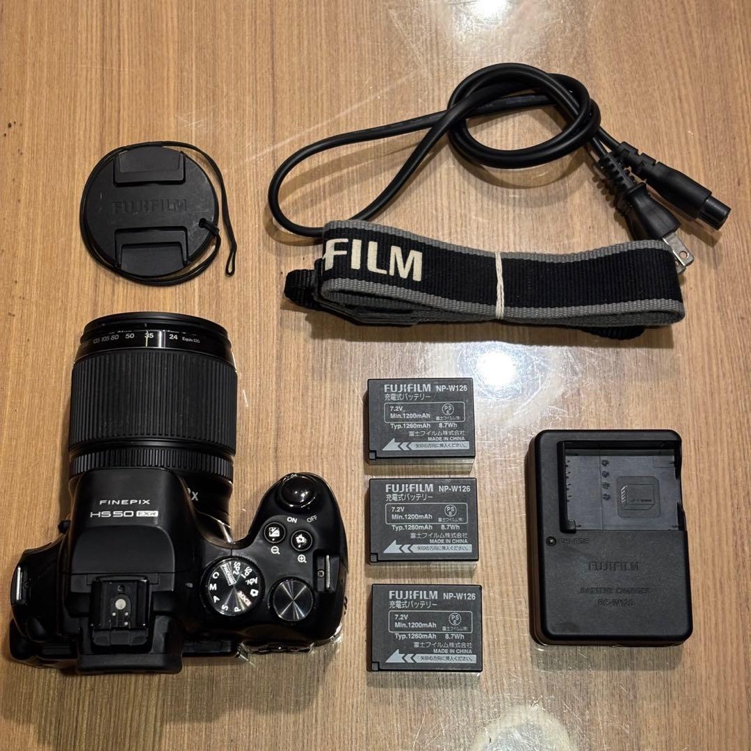 美品　Fujifilm HS50EXR デジタルカメラ