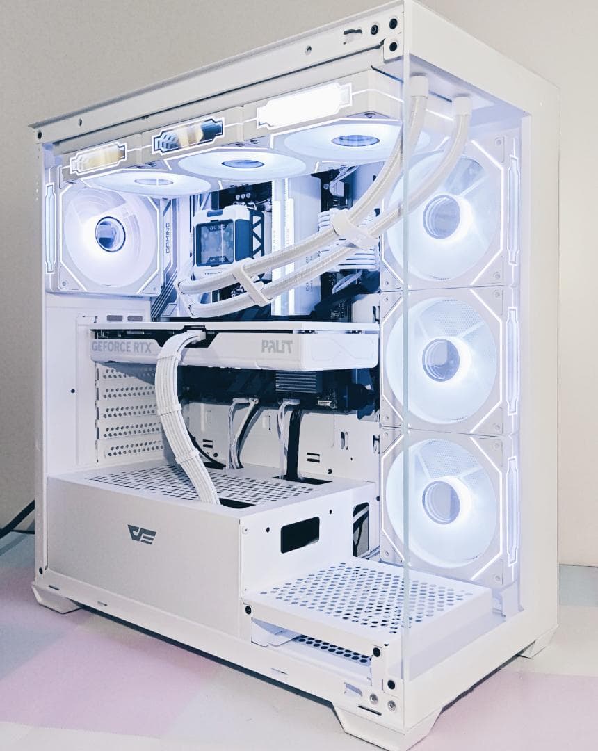 【新品】高性能ゲーミングPC RTX5070 Ryzen7 9700X