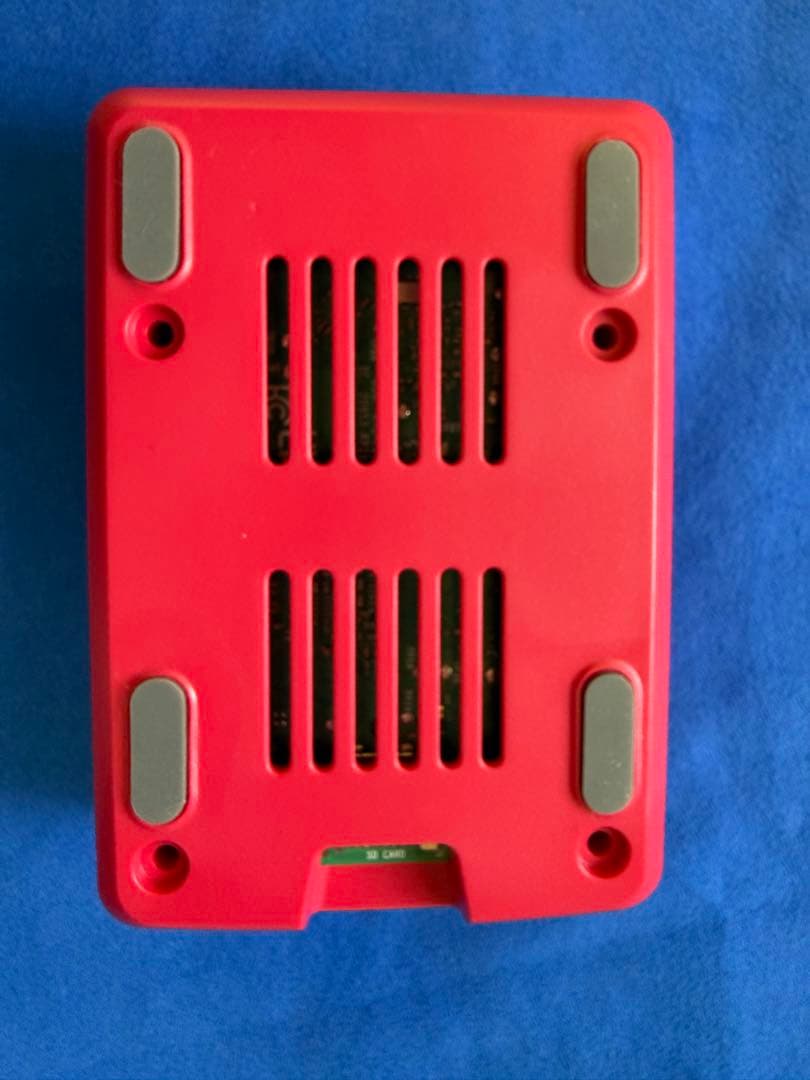 Raspberry Pi 5 8GB + 公式ケース